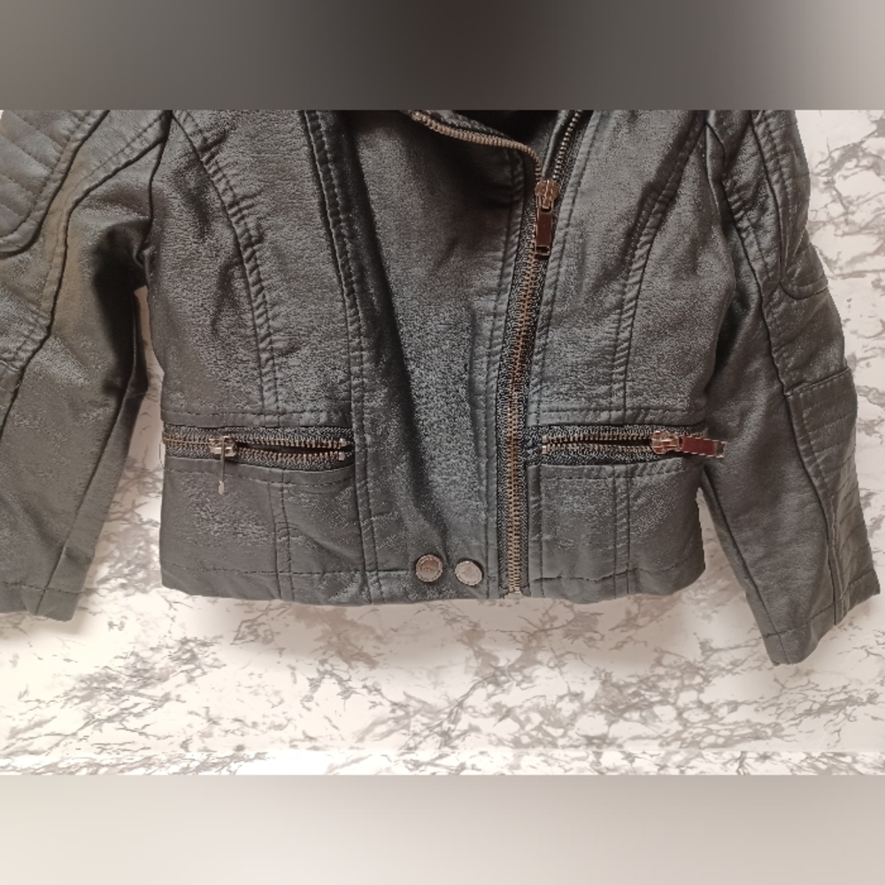 NWOT Urban Republic Girls sz: 3T Faux Leather Jacket - Picture 6 of 7